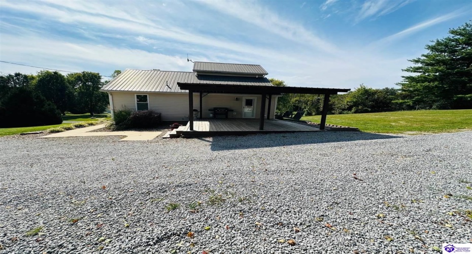 Fallen Timber Road, Campbellsville, Kentucky 42718, ,3 BathroomsBathrooms,For Sale,Fallen Timber Road,HK24003370