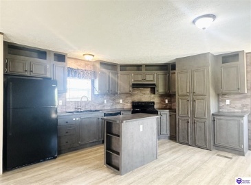 Highway 401, Garfield, Kentucky 40140, ,2 BathroomsBathrooms,For Sale,Highway 401,HK24002194 Highway 401, Garfield, Kentucky 40140, ,2 BathroomsBathrooms,For Sale,Highway 401,HK24002194