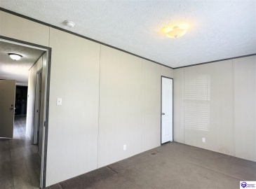 Highway 401, Garfield, Kentucky 40140, ,2 BathroomsBathrooms,For Sale,Highway 401,HK24002194 Highway 401, Garfield, Kentucky 40140, ,2 BathroomsBathrooms,For Sale,Highway 401,HK24002194