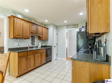 Woebegona Way, Hodgenville, Kentucky 42748, ,2 BathroomsBathrooms,For Sale,Woebegona Way,HK24003401 Woebegona Way, Hodgenville, Kentucky 42748, ,2 BathroomsBathrooms,For Sale,Woebegona Way,HK24003401