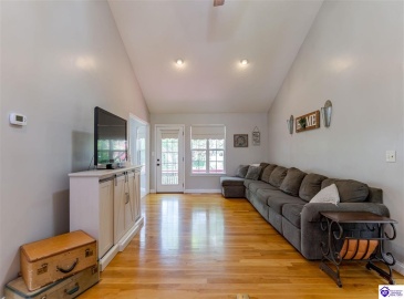 Woebegona Way, Hodgenville, Kentucky 42748, ,2 BathroomsBathrooms,For Sale,Woebegona Way,HK24003401 Woebegona Way, Hodgenville, Kentucky 42748, ,2 BathroomsBathrooms,For Sale,Woebegona Way,HK24003401