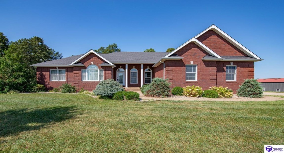 Custer Roberts Hollow Lane, Custer, Kentucky 40115, ,4 BathroomsBathrooms,For Sale,Custer Roberts Hollow Lane,HK24003407