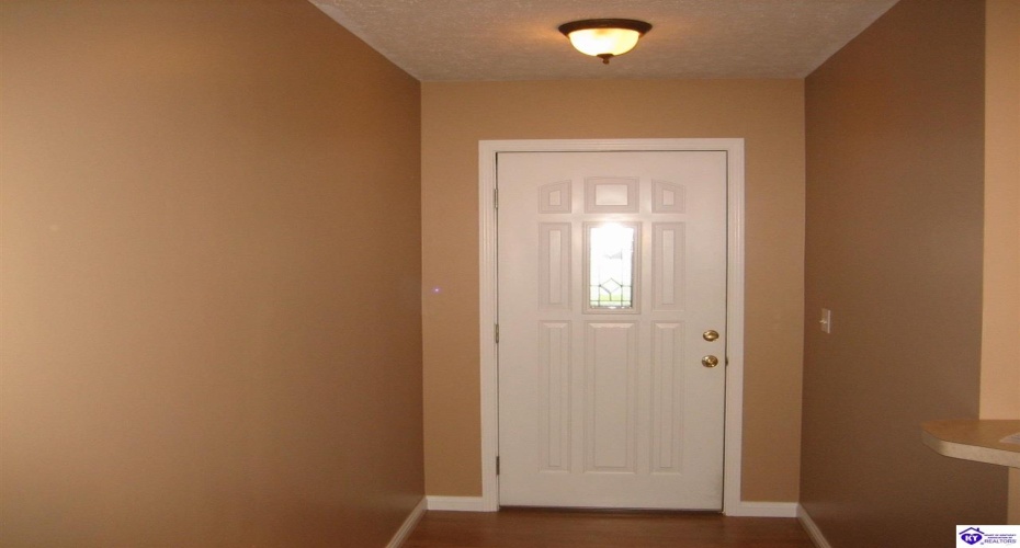 Valley View Drive, Vine Grove, Kentucky 40175-0000, ,2 BathroomsBathrooms,For Sale,Valley View Drive,HK24002178