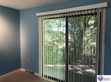 Beechwood Drive, Campbellsville, Kentucky 42718, ,2 BathroomsBathrooms,For Sale,Beechwood Drive,HK24003408