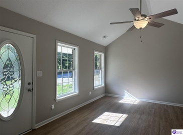 Hampton Road, Brandenburg, Kentucky 40108, ,2 BathroomsBathrooms,For Sale,Hampton Road,HK24003409