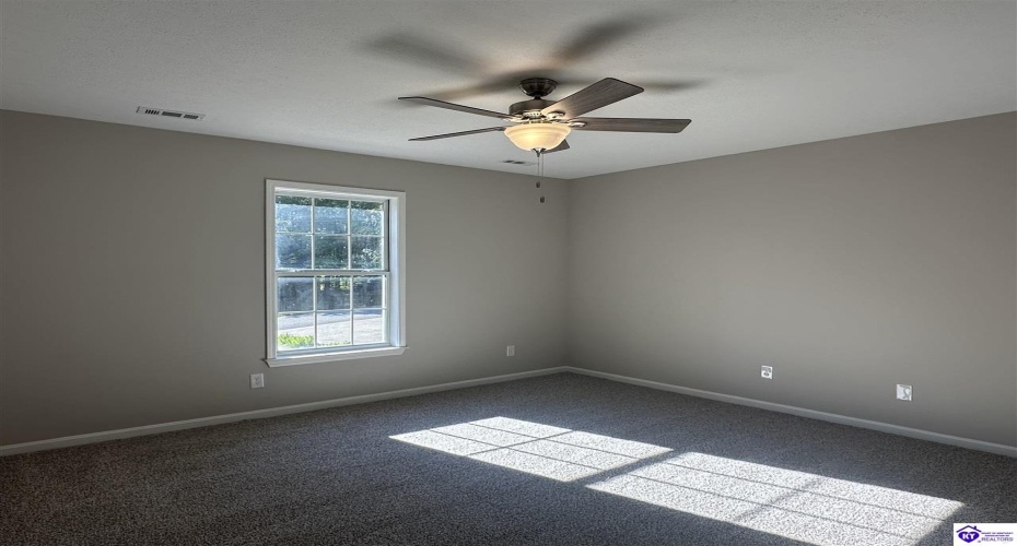 Hampton Road, Brandenburg, Kentucky 40108, ,2 BathroomsBathrooms,For Sale,Hampton Road,HK24003409