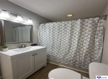 Hampton Road, Brandenburg, Kentucky 40108, ,2 BathroomsBathrooms,For Sale,Hampton Road,HK24003409