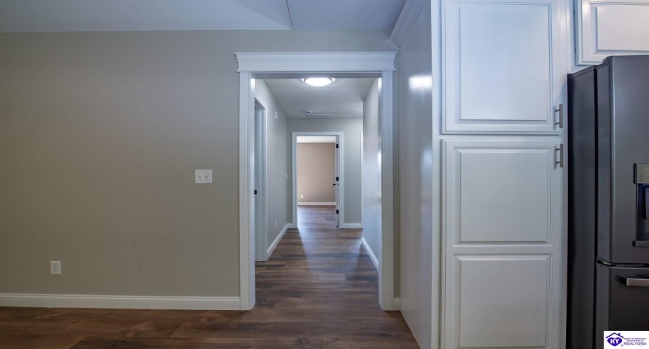 Summit Creek Drive, Elizabethtown, Kentucky 42701, ,2 BathroomsBathrooms,For Sale,Summit Creek Drive,HK24003414