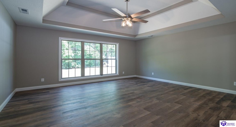 Summit Creek Drive, Elizabethtown, Kentucky 42701, ,2 BathroomsBathrooms,For Sale,Summit Creek Drive,HK24003414