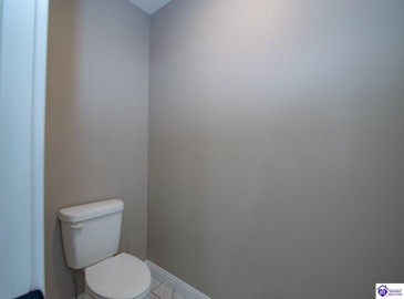 Summit Creek Drive, Elizabethtown, Kentucky 42701, ,2 BathroomsBathrooms,For Sale,Summit Creek Drive,HK24003414