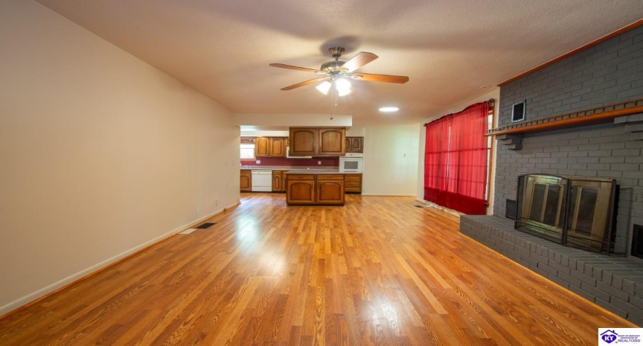 Sandy Hill Road, Guston, Kentucky 40142, ,2 BathroomsBathrooms,For Sale,Sandy Hill Road,HK24002568