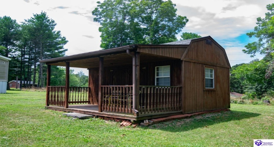 Sandy Hill Road, Guston, Kentucky 40142, ,2 BathroomsBathrooms,For Sale,Sandy Hill Road,HK24002568