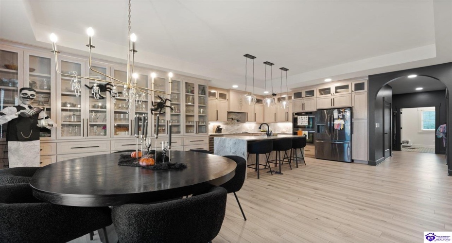 Three Wood Lane, Campbellsville, Kentucky 42718, ,3 BathroomsBathrooms,For Sale,Three Wood Lane,HK24003419