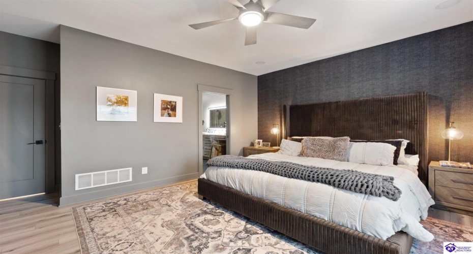 Three Wood Lane, Campbellsville, Kentucky 42718, ,3 BathroomsBathrooms,For Sale,Three Wood Lane,HK24003419