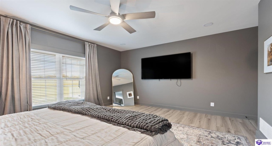 Three Wood Lane, Campbellsville, Kentucky 42718, ,3 BathroomsBathrooms,For Sale,Three Wood Lane,HK24003419