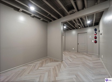 Three Wood Lane, Campbellsville, Kentucky 42718, ,3 BathroomsBathrooms,For Sale,Three Wood Lane,HK24003419