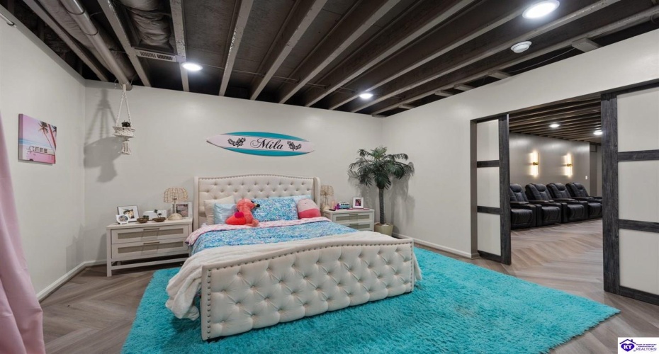 Three Wood Lane, Campbellsville, Kentucky 42718, ,3 BathroomsBathrooms,For Sale,Three Wood Lane,HK24003419