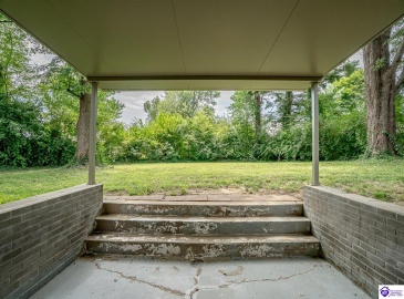 Walnut Hill Road, Elizabethtown, Kentucky 42701, ,2 BathroomsBathrooms,For Sale,Walnut Hill Road,HK24003420