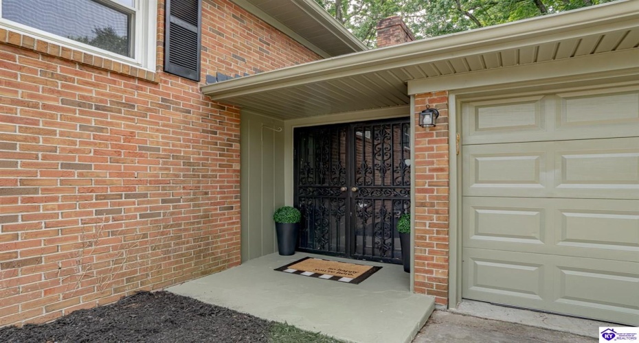 Walnut Hill Road, Elizabethtown, Kentucky 42701, ,2 BathroomsBathrooms,For Sale,Walnut Hill Road,HK24003420