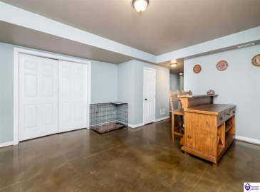 Doe Valley Parkway East, Brandenburg, Kentucky 40108, ,3 BathroomsBathrooms,For Sale,Doe Valley Parkway East,HK24003422