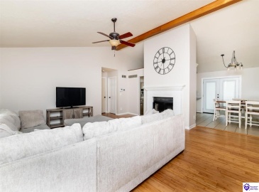 Doe Valley Parkway East, Brandenburg, Kentucky 40108, ,3 BathroomsBathrooms,For Sale,Doe Valley Parkway East,HK24003422