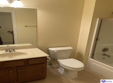 Legacy Court, Elizabethtown, Kentucky 42701, ,3 BathroomsBathrooms,For Sale,Legacy Court,HK24003428 Legacy Court, Elizabethtown, Kentucky 42701, ,3 BathroomsBathrooms,For Sale,Legacy Court,HK24003428