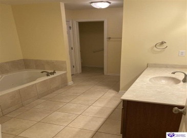 Legacy Court, Elizabethtown, Kentucky 42701, ,3 BathroomsBathrooms,For Sale,Legacy Court,HK24003428 Legacy Court, Elizabethtown, Kentucky 42701, ,3 BathroomsBathrooms,For Sale,Legacy Court,HK24003428