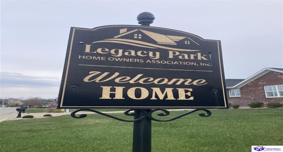 Legacy Court, Elizabethtown, Kentucky 42701, ,3 BathroomsBathrooms,For Sale,Legacy Court,HK24003428