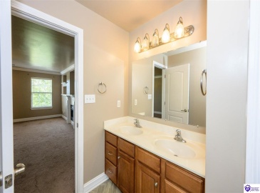 Tuscany Lane, Vine Grove, Kentucky 40175, ,4 BathroomsBathrooms,For Sale,Tuscany Lane,HK24003429 Tuscany Lane, Vine Grove, Kentucky 40175, ,4 BathroomsBathrooms,For Sale,Tuscany Lane,HK24003429