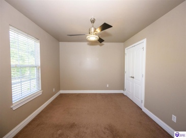 Tuscany Lane, Vine Grove, Kentucky 40175, ,4 BathroomsBathrooms,For Sale,Tuscany Lane,HK24003429 Tuscany Lane, Vine Grove, Kentucky 40175, ,4 BathroomsBathrooms,For Sale,Tuscany Lane,HK24003429