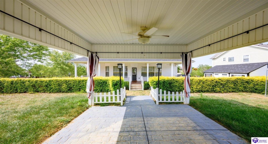 Tuscany Lane, Vine Grove, Kentucky 40175, ,4 BathroomsBathrooms,For Sale,Tuscany Lane,HK24003429