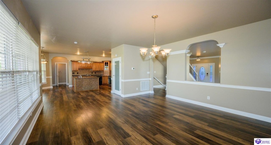 Tuscany Lane, Vine Grove, Kentucky 40175, ,4 BathroomsBathrooms,For Sale,Tuscany Lane,HK24003429