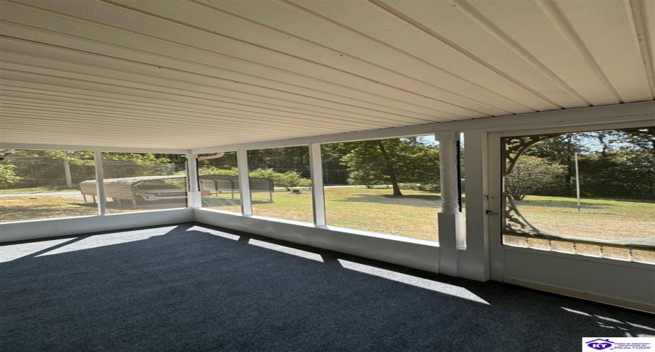 Centennial Avenue, Radcliff, Kentucky 40160, ,2 BathroomsBathrooms,For Sale,Centennial Avenue,HK24003434