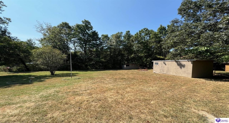 Centennial Avenue, Radcliff, Kentucky 40160, ,2 BathroomsBathrooms,For Sale,Centennial Avenue,HK24003434