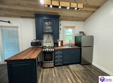 Rough River Resort, McDaniels, Kentucky 40152, ,1 BathroomBathrooms,For Sale,Rough River Resort,HK24003438 Rough River Resort, McDaniels, Kentucky 40152, ,1 BathroomBathrooms,For Sale,Rough River Resort,HK24003438