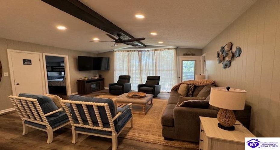 Rough River Resort, McDaniels, Kentucky 40152, ,2 BathroomsBathrooms,For Sale,Rough River Resort,HK24003440 Rough River Resort, McDaniels, Kentucky 40152, ,2 BathroomsBathrooms,For Sale,Rough River Resort,HK24003440