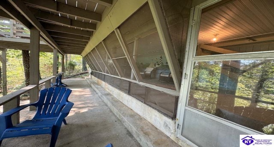 Rough River Resort, McDaniels, Kentucky 40152, ,2 BathroomsBathrooms,For Sale,Rough River Resort,HK24003440 Rough River Resort, McDaniels, Kentucky 40152, ,2 BathroomsBathrooms,For Sale,Rough River Resort,HK24003440