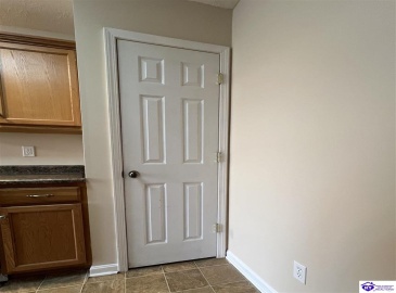 Twin Lakes Drive, Vine Grove, Kentucky 40175, ,3 BathroomsBathrooms,For Sale,Twin Lakes Drive,HK24003445 Twin Lakes Drive, Vine Grove, Kentucky 40175, ,3 BathroomsBathrooms,For Sale,Twin Lakes Drive,HK24003445