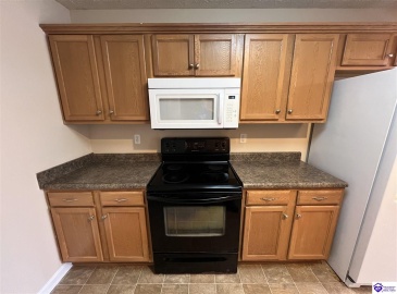 Twin Lakes Drive, Vine Grove, Kentucky 40175, ,3 BathroomsBathrooms,For Sale,Twin Lakes Drive,HK24003445 Twin Lakes Drive, Vine Grove, Kentucky 40175, ,3 BathroomsBathrooms,For Sale,Twin Lakes Drive,HK24003445