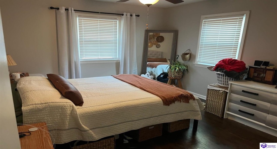 Lincoln Boulevard, Hodgenville, Kentucky 42748, ,1 BathroomBathrooms,For Sale,Lincoln Boulevard,HK24003446