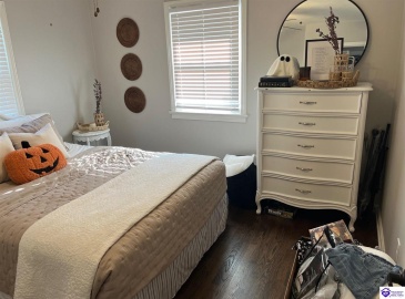 Lincoln Boulevard, Hodgenville, Kentucky 42748, ,1 BathroomBathrooms,For Sale,Lincoln Boulevard,HK24003446 Lincoln Boulevard, Hodgenville, Kentucky 42748, ,1 BathroomBathrooms,For Sale,Lincoln Boulevard,HK24003446