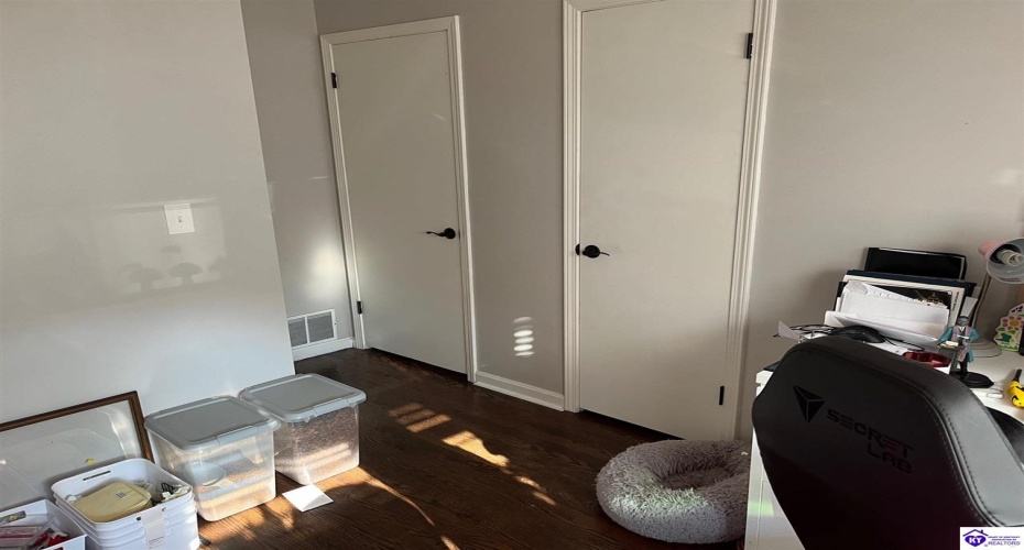 Lincoln Boulevard, Hodgenville, Kentucky 42748, ,1 BathroomBathrooms,For Sale,Lincoln Boulevard,HK24003446