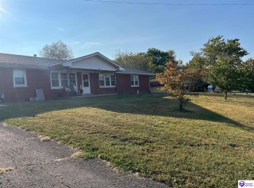 Lincoln Boulevard, Hodgenville, Kentucky 42748, ,1 BathroomBathrooms,For Sale,Lincoln Boulevard,HK24003446 Lincoln Boulevard, Hodgenville, Kentucky 42748, ,1 BathroomBathrooms,For Sale,Lincoln Boulevard,HK24003446