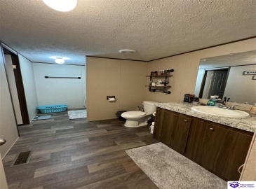 Brandenburg-Irvington Ln, Irvington, Kentucky 40146, ,2 BathroomsBathrooms,For Sale,Brandenburg-Irvington Ln,HK24003448 Brandenburg-Irvington Ln, Irvington, Kentucky 40146, ,2 BathroomsBathrooms,For Sale,Brandenburg-Irvington Ln,HK24003448