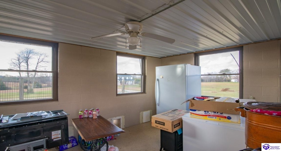 Upton Talley Road, Upton, Kentucky 42784, ,3 BathroomsBathrooms,For Sale,Upton Talley Road,HK24003457