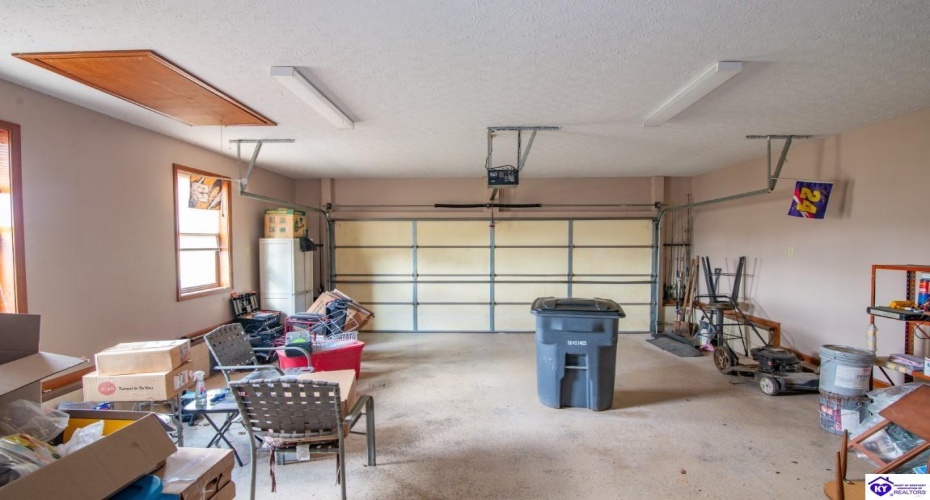 Upton Talley Road, Upton, Kentucky 42784, ,3 BathroomsBathrooms,For Sale,Upton Talley Road,HK24003457