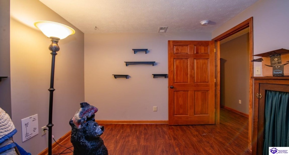 Upton Talley Road, Upton, Kentucky 42784, ,3 BathroomsBathrooms,For Sale,Upton Talley Road,HK24003457