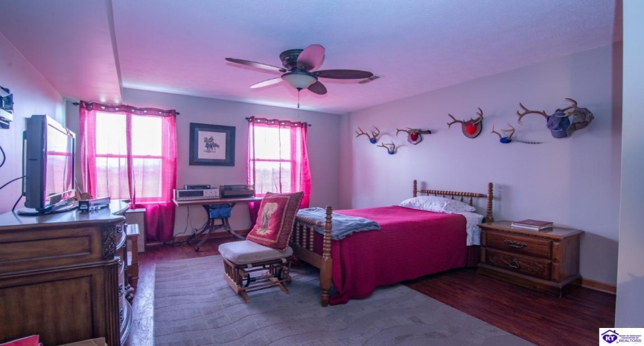 Upton Talley Road, Upton, Kentucky 42784, ,3 BathroomsBathrooms,For Sale,Upton Talley Road,HK24003457