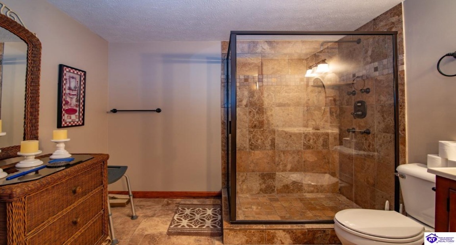 Upton Talley Road, Upton, Kentucky 42784, ,3 BathroomsBathrooms,For Sale,Upton Talley Road,HK24003457