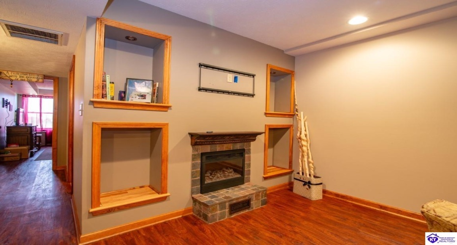 Upton Talley Road, Upton, Kentucky 42784, ,3 BathroomsBathrooms,For Sale,Upton Talley Road,HK24003457